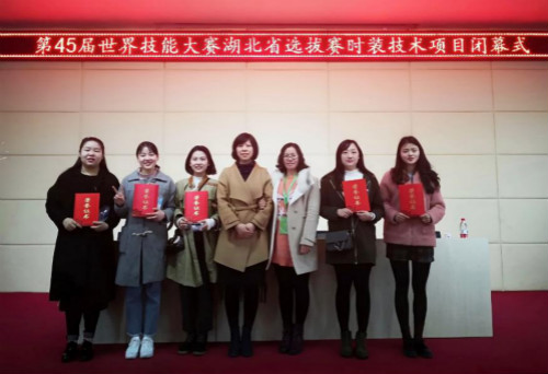 1528941561174622.jpg 1521701895366200_meitu_4.jpg