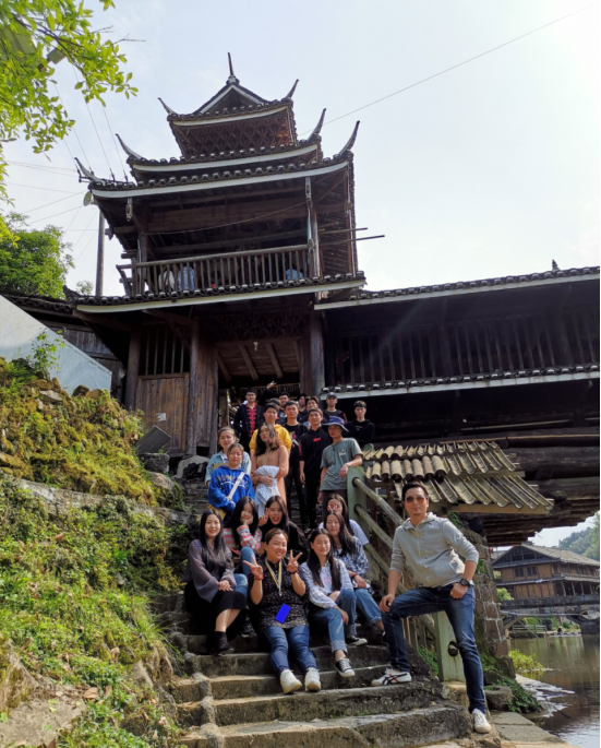 1555656010194073.png blob.png