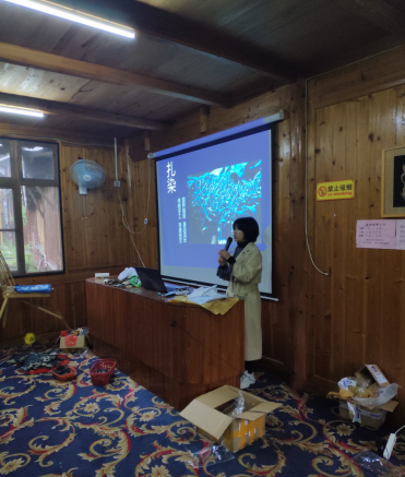 1555655808275231.png blob.png